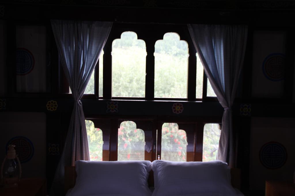 Ama'S Village Lodge Paro Extérieur photo