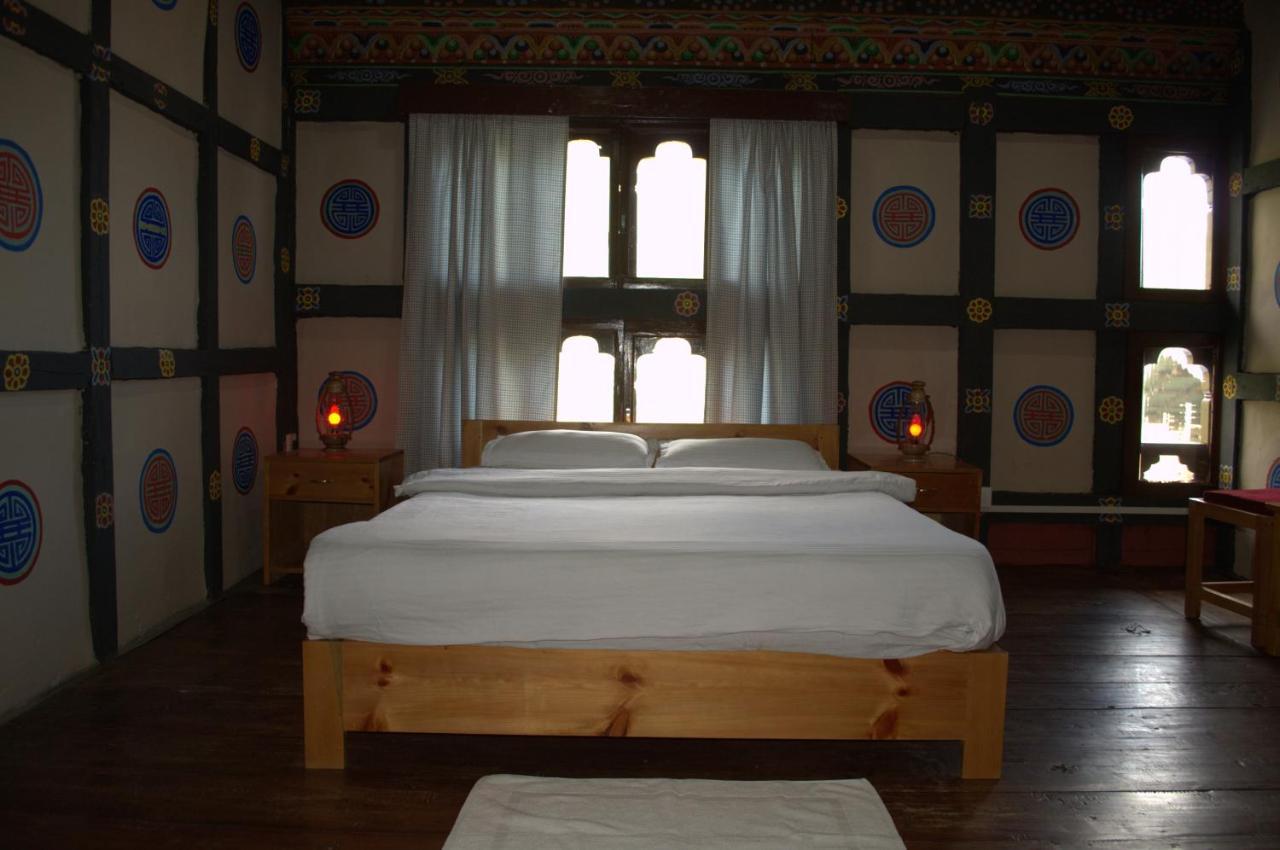 Ama'S Village Lodge Paro Extérieur photo