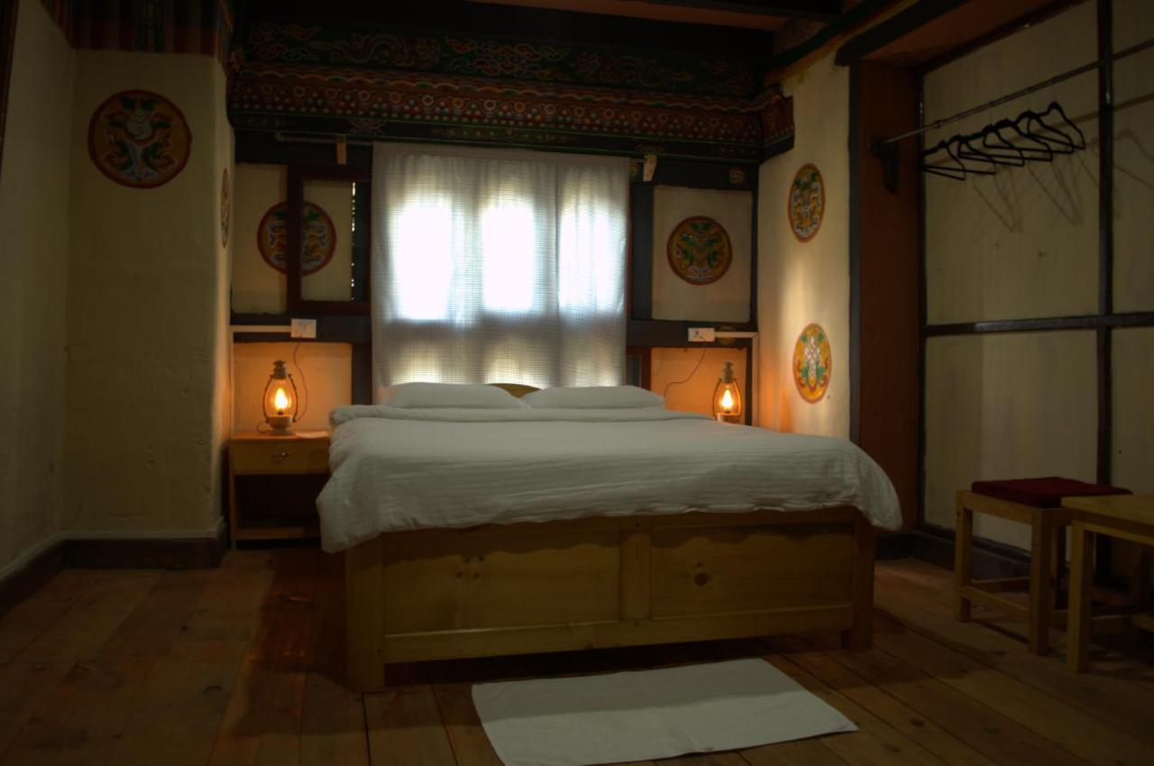 Ama'S Village Lodge Paro Extérieur photo