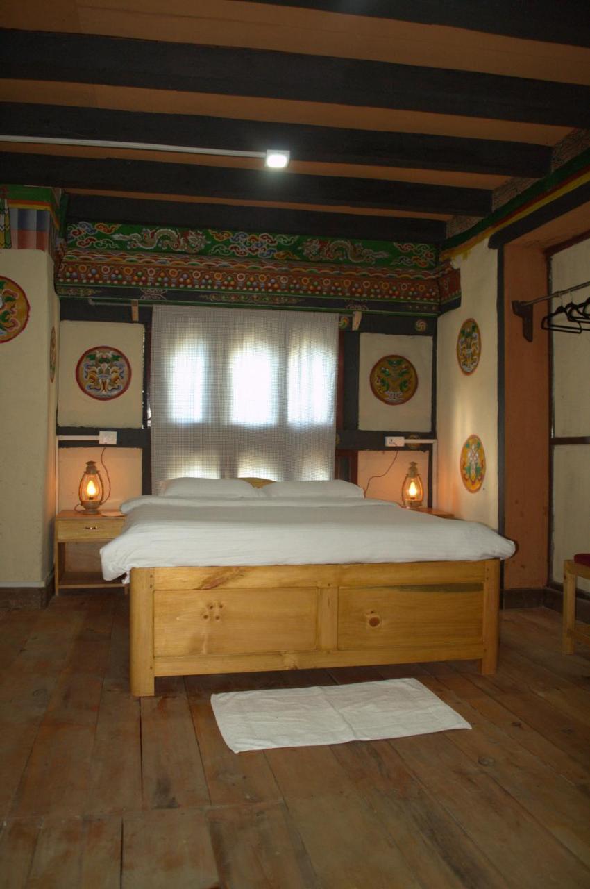 Ama'S Village Lodge Paro Extérieur photo